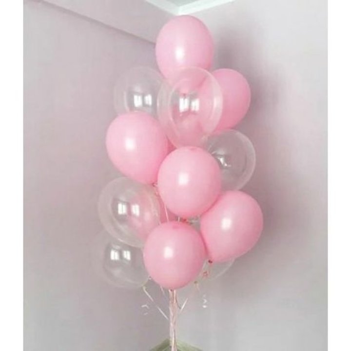 Облако шаров "Пур-пур" в Санкт-Петербурге