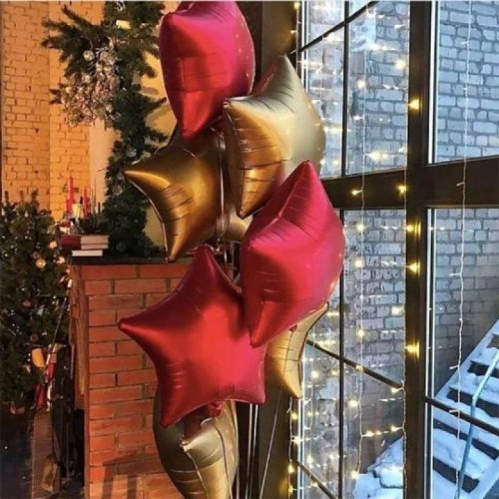 Фонтан шаров "Старлидж" в Санкт-Петербурге