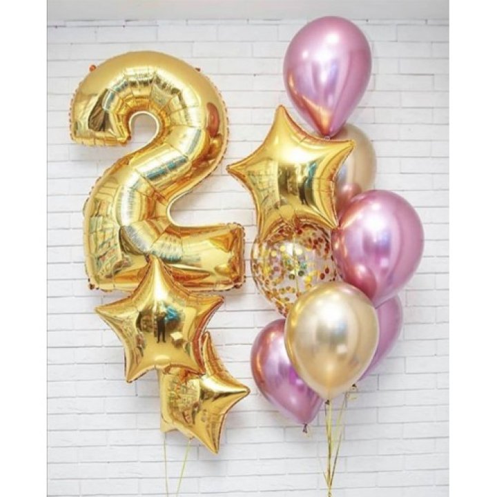 Цифра с фонтанами шаров  в Санкт-Петербурге