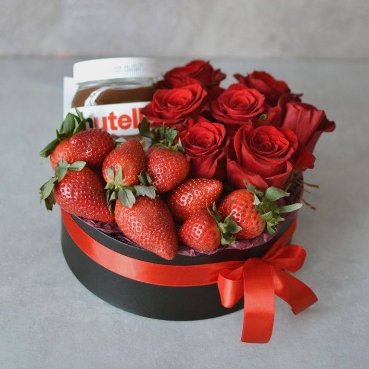 Клубничный бокс №2 в Санкт-Петербурге