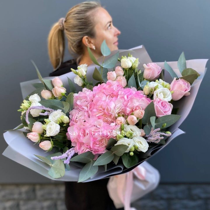 Дизайнерский букет "Кристал" в Санкт-Петербурге