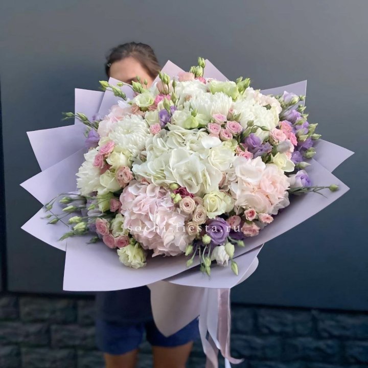 Макси-букет "Флоренция" в Санкт-Петербурге