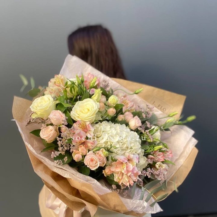 Дизайнерский букет №1 в Санкт-Петербурге