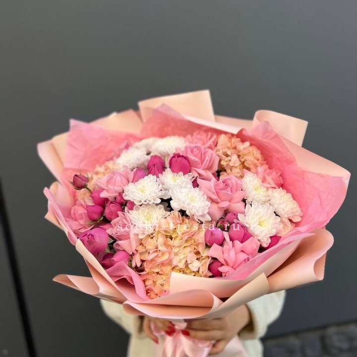 Букет "Нежное послание" в Санкт-Петербурге