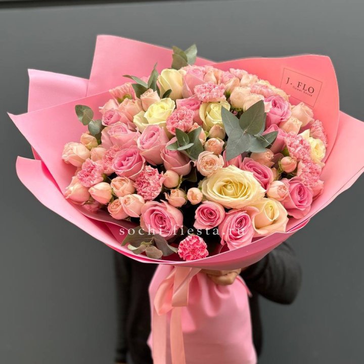 Нежный гигант в Санкт-Петербурге