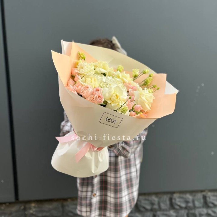 Букет "Обещание любви" в Санкт-Петербурге