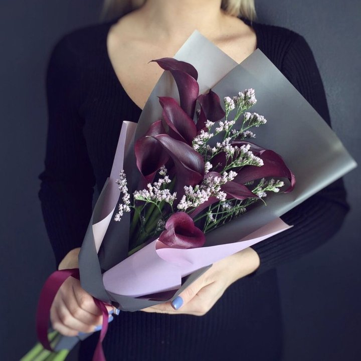 Букет фиолетовых калл в Санкт-Петербурге