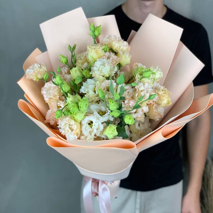 Букет эустом "Крем" в Санкт-Петербурге