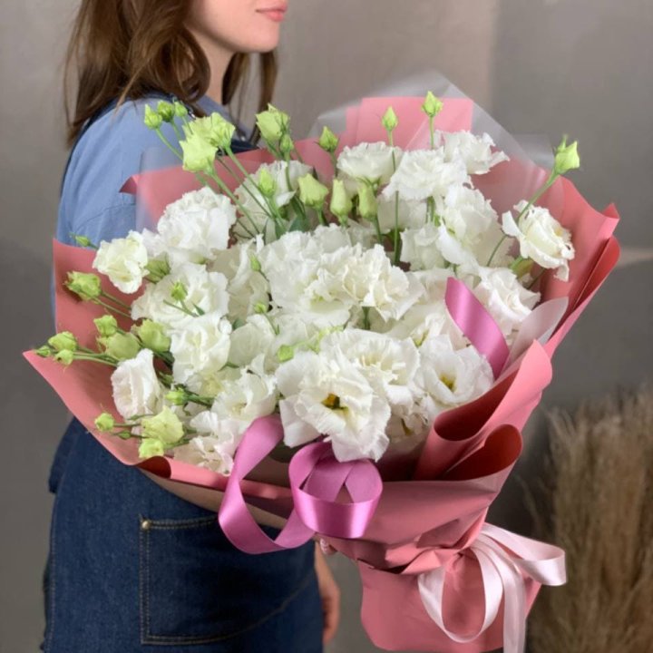 Букет эустом "Пудра" в Санкт-Петербурге