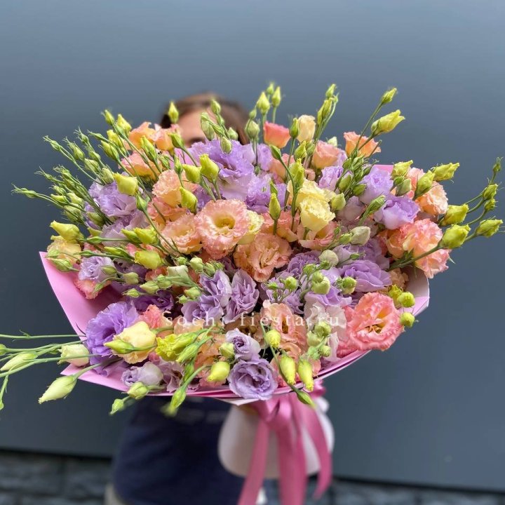 Букет эустом №2  в Санкт-Петербурге