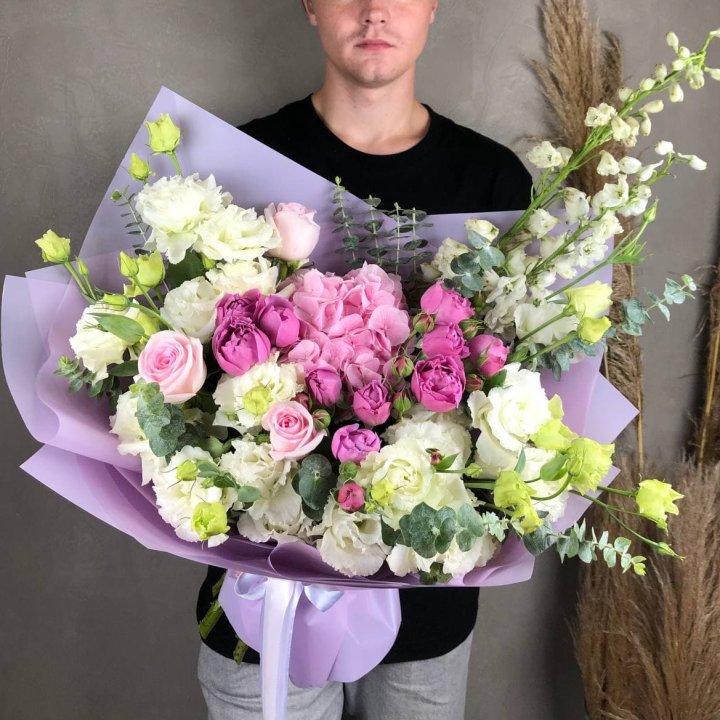 Дизайнерский букет "Венера" в Санкт-Петербурге