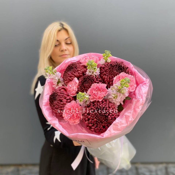 Букет "Сияющая любовь" в Санкт-Петербурге