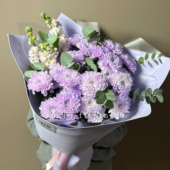 Дуо хризантема и маттиола в Санкт-Петербурге