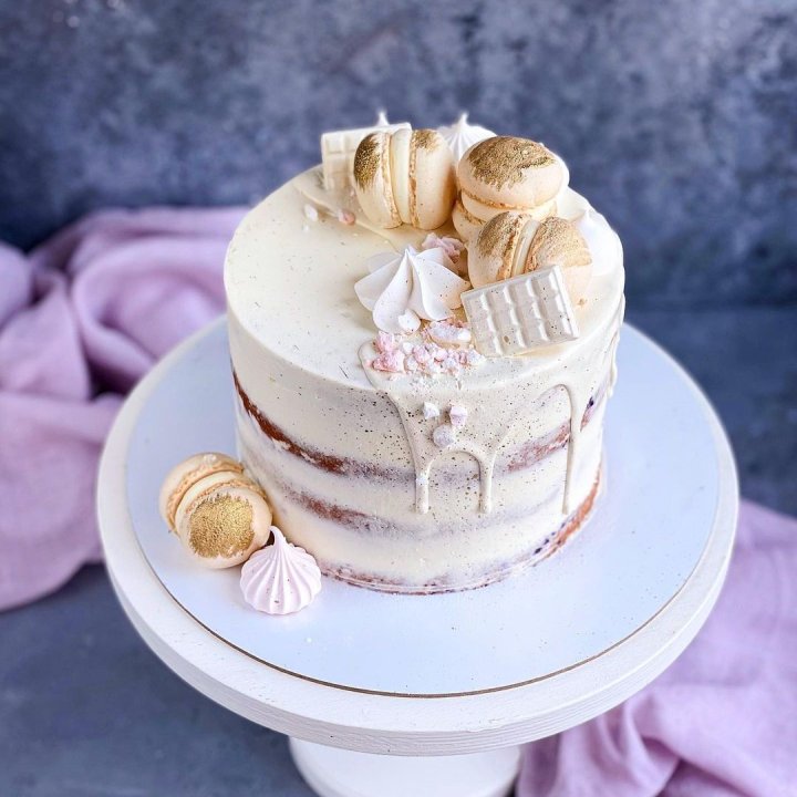 Торт "Бизе" в Санкт-Петербурге