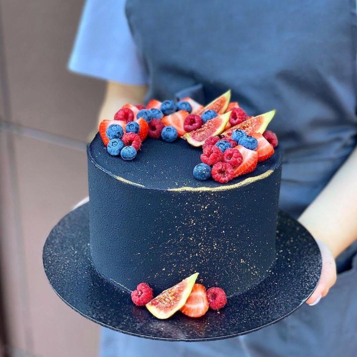 Торт "Черный лебедь" в Санкт-Петербурге