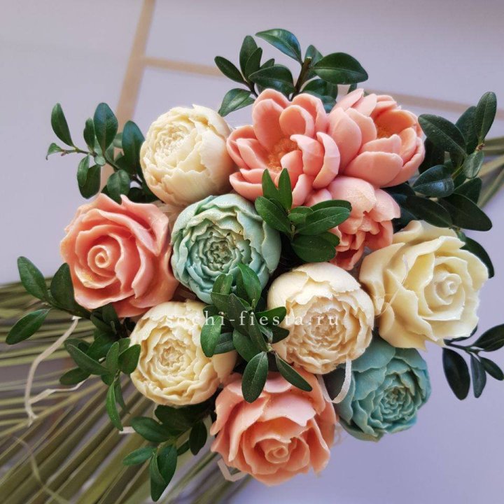 Цветы из шоколада "Альма" в Санкт-Петербурге