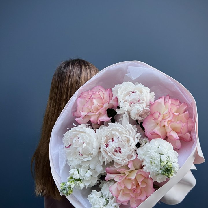  Букет "Кени" в Санкт-Петербурге