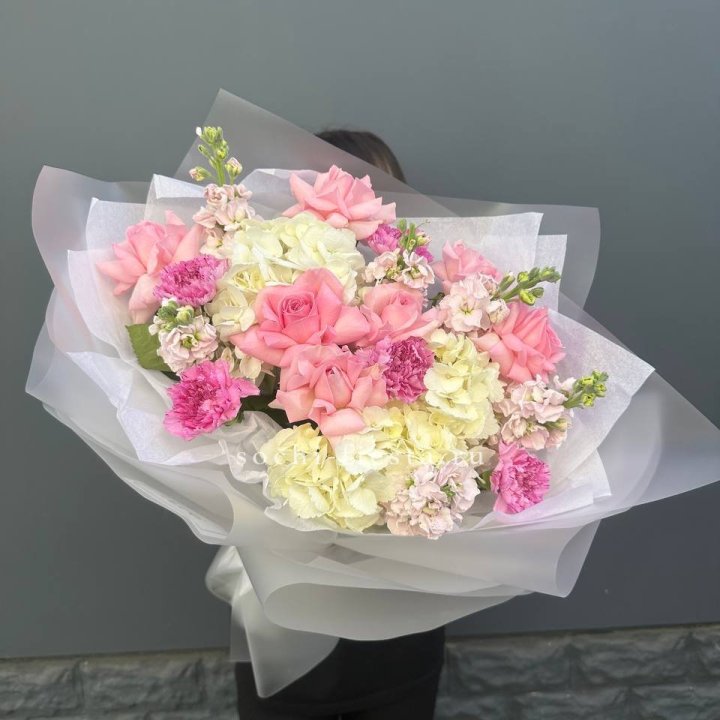  Букет "Эмеджи" в Санкт-Петербурге