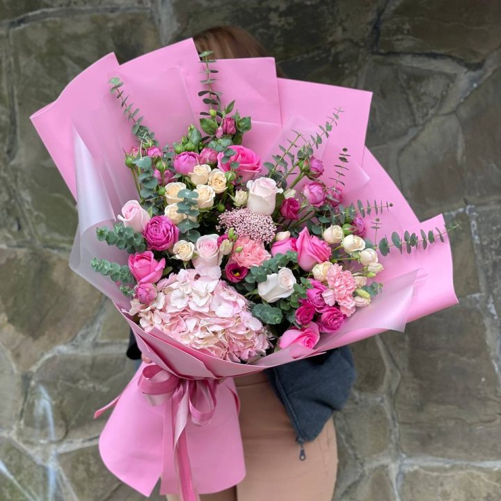 Дизайнерский букет "Паулина" в Санкт-Петербурге