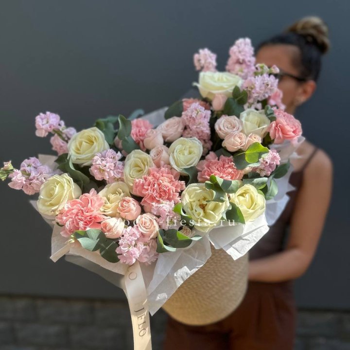 Джутовое кашпо "Мираж" в Санкт-Петербурге