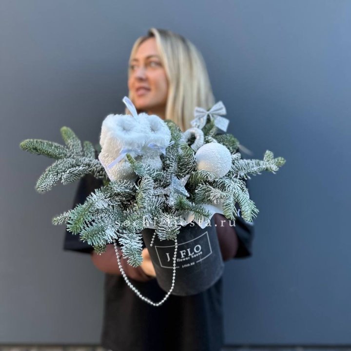 Новогодний бокс "Ботс вайт" в Санкт-Петербурге