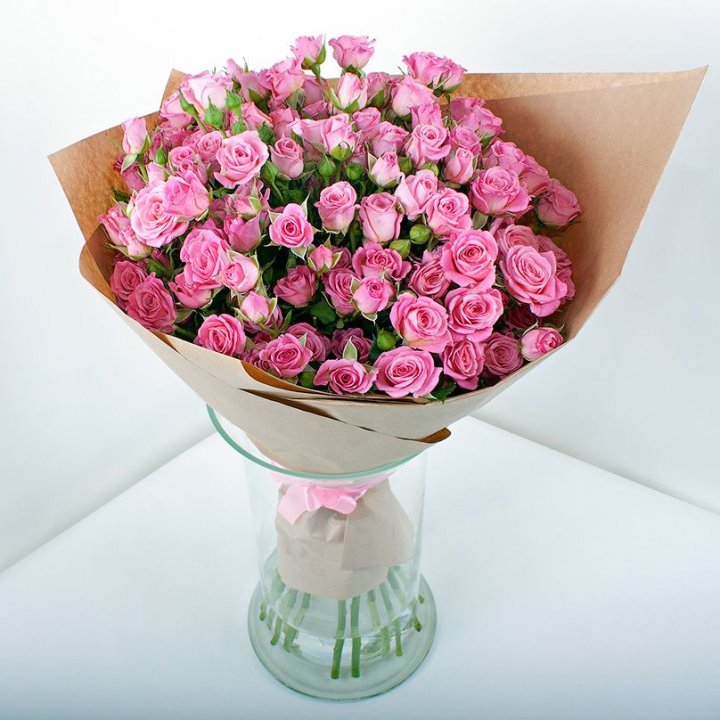 15 кустовых роз в Санкт-Петербурге