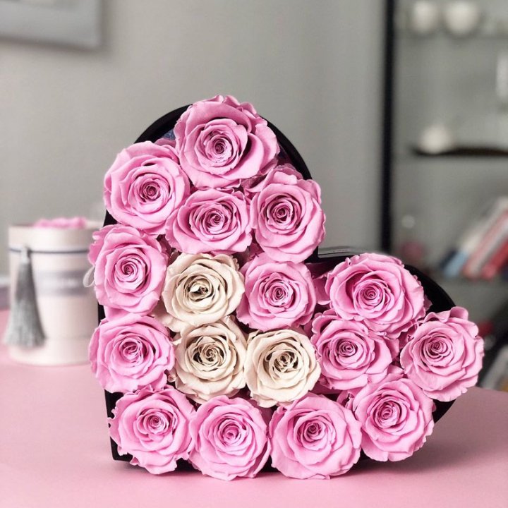 Сердце из роз в Санкт-Петербурге