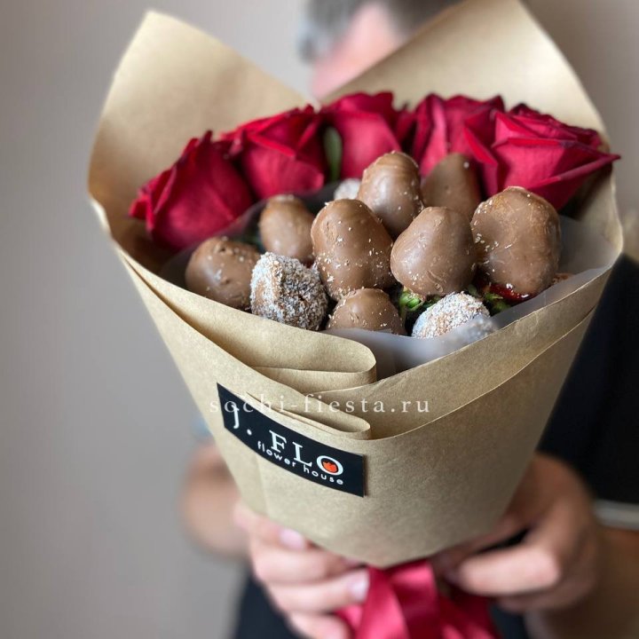 "Тандем с шоколадной клубникой" в Санкт-Петербурге