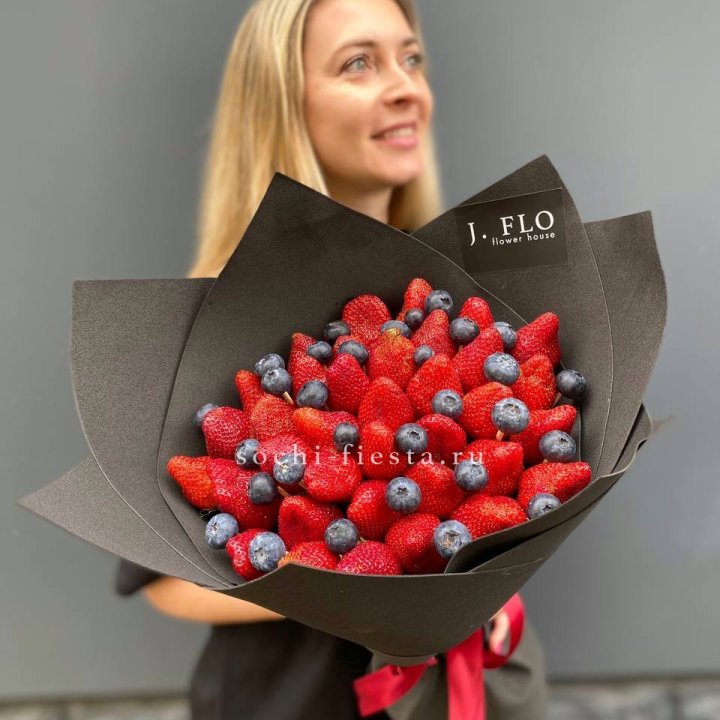 Ягодный вальс в Санкт-Петербурге