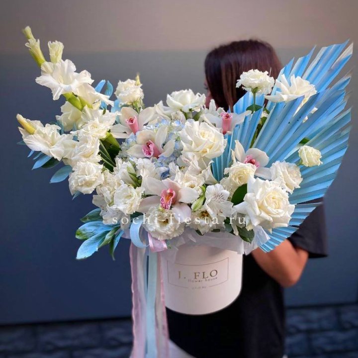 Цветочный бокс №3 в Санкт-Петербурге