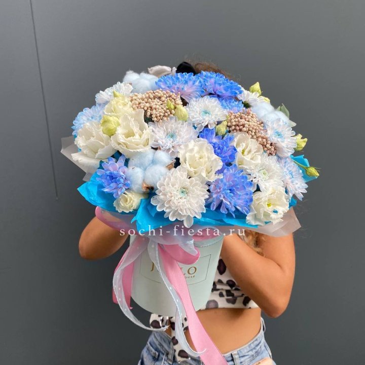 Коробка цветов  " Облако" в Санкт-Петербурге