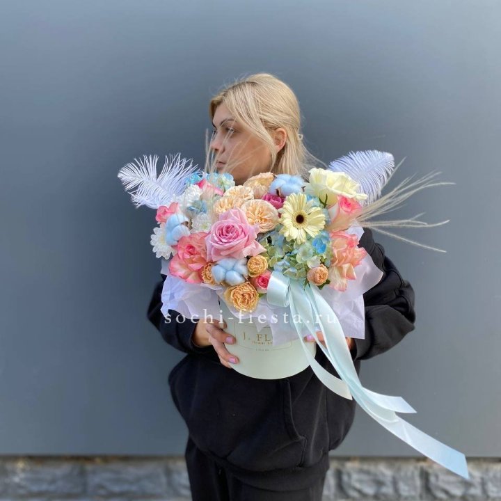 Бокс "Голубая нева" в Санкт-Петербурге