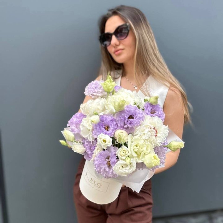 Дизайнерский цилиндр "Сирена" в Санкт-Петербурге