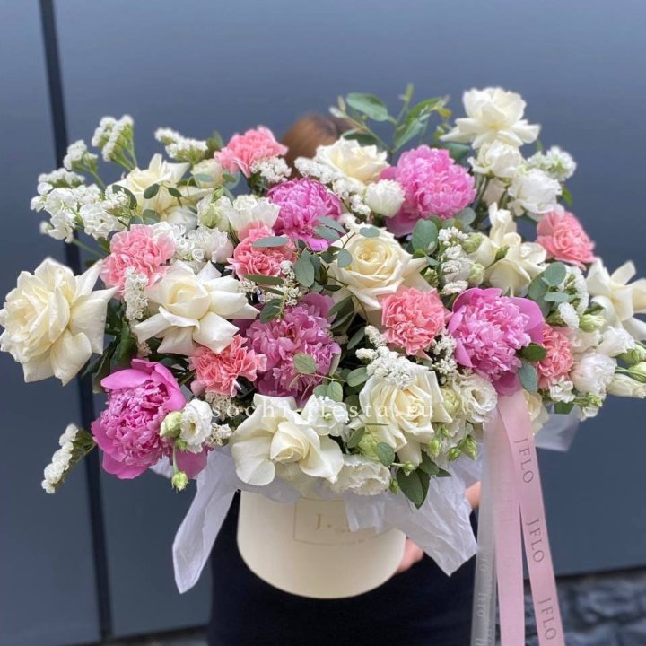 Дизайнерский бокс "Амор этерна" в Санкт-Петербурге