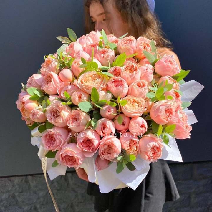 Коробка с цветами "Сиена" в Санкт-Петербурге