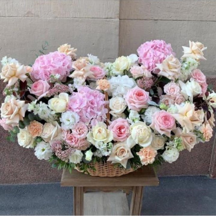 Цветочная корзина макси N2 в Санкт-Петербурге