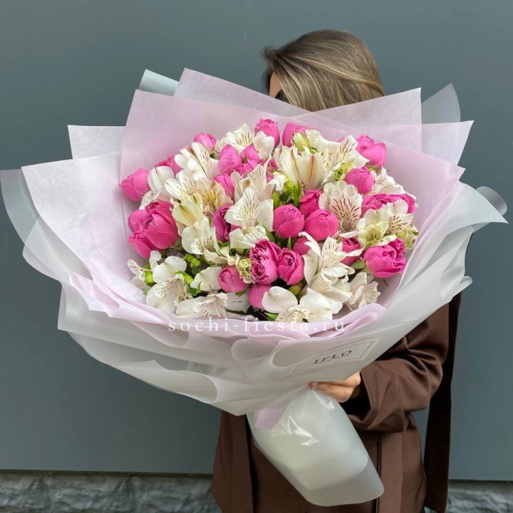 Букет "Романтик" в Санкт-Петербурге