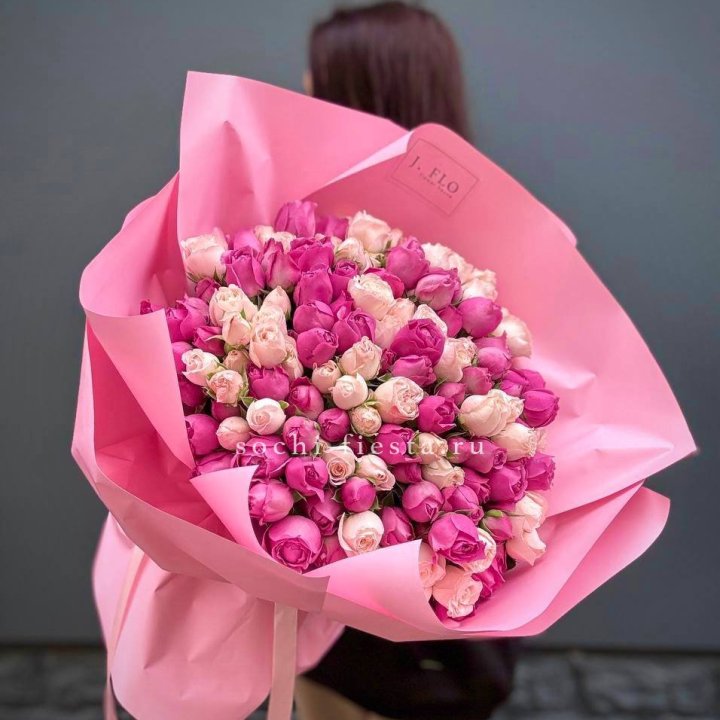 51 кустовая роза  в Санкт-Петербурге