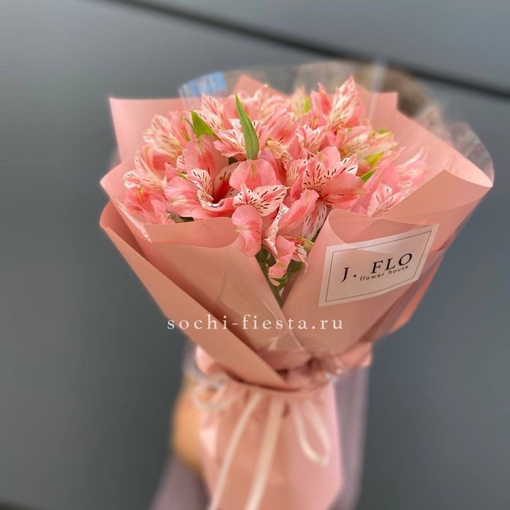 Букет альстромерий розовых в Санкт-Петербурге