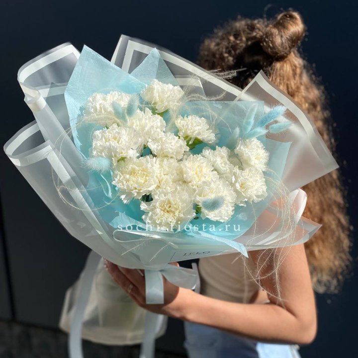 Воздушный букет из диантусов  в Санкт-Петербурге