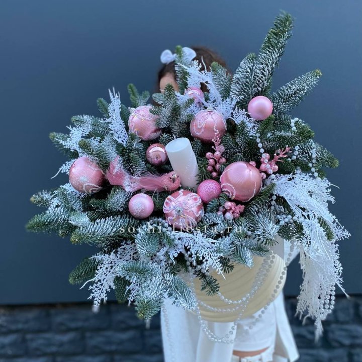 Композиция "Королева зимы" в Санкт-Петербурге