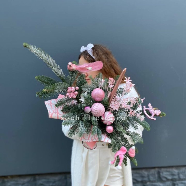 Композиция бокал розовый в Санкт-Петербурге