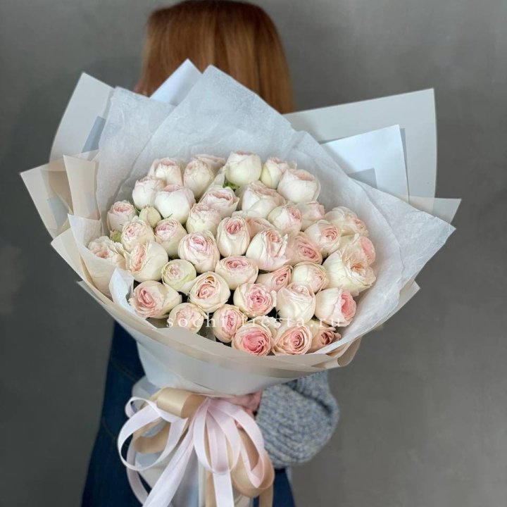 Букет пионовидных роз Пур лав в Санкт-Петербурге