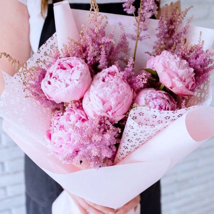 Букет пионов "Мелиса" в Санкт-Петербурге
