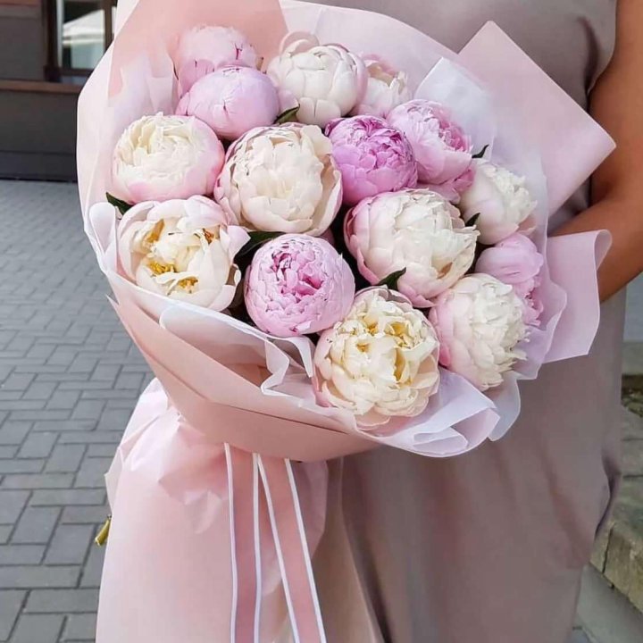 Букет пионов "Маршмелоу" в Санкт-Петербурге