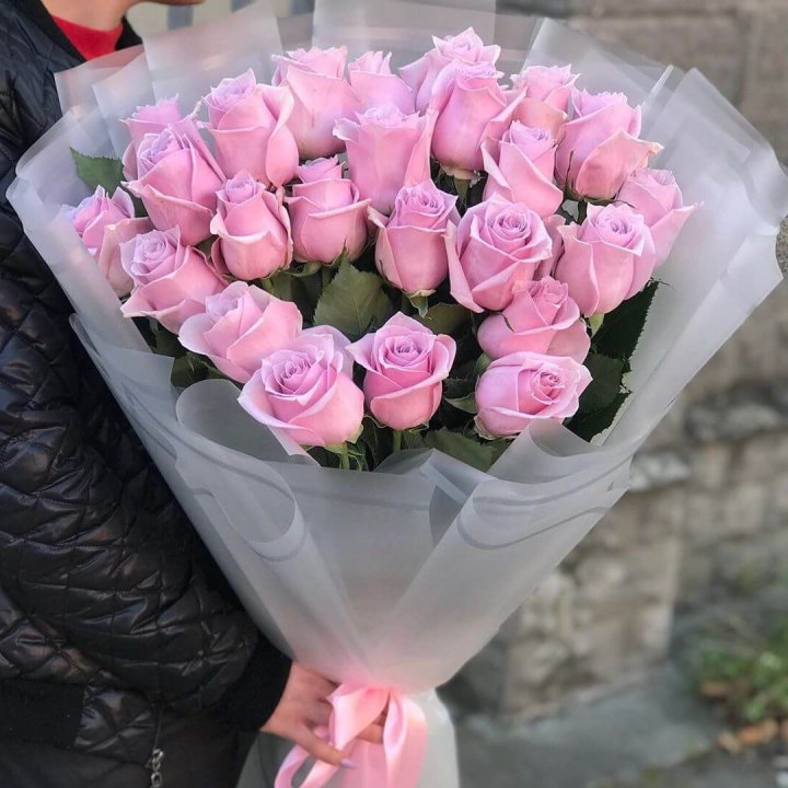 25 высоких розовых роз в Санкт-Петербурге