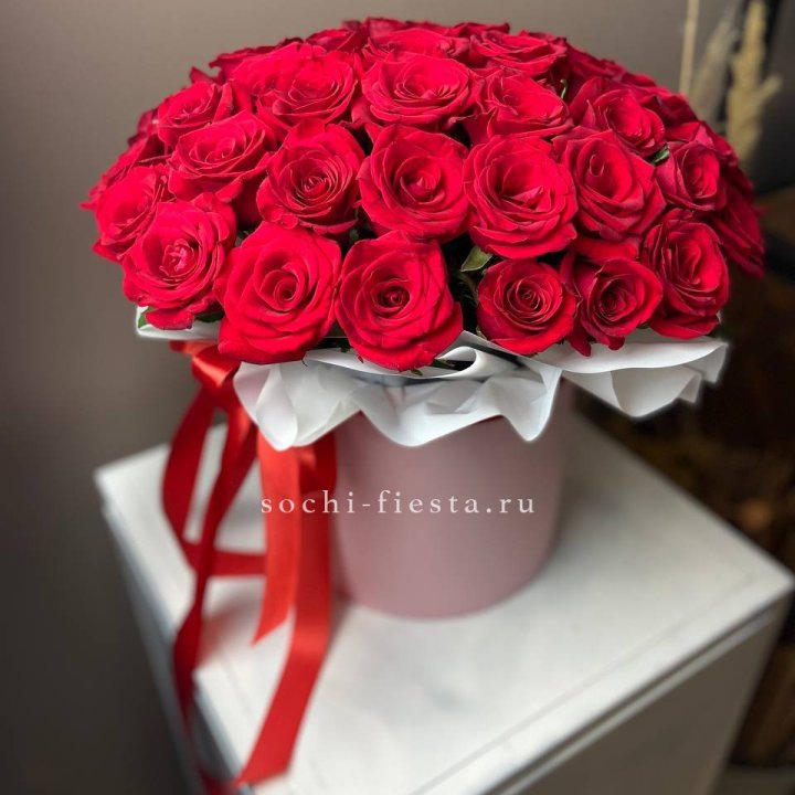 Красные розы 51шт  в коробке в Санкт-Петербурге