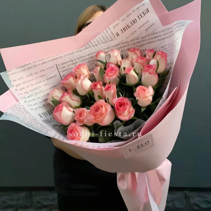 25 роз "Джумилия" в Санкт-Петербурге