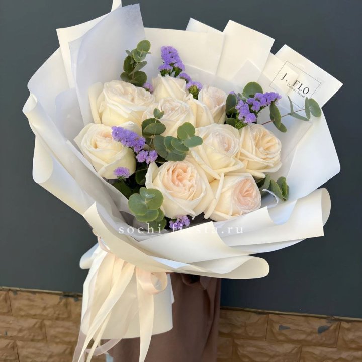 Букет из роз Вайт охара в Санкт-Петербурге