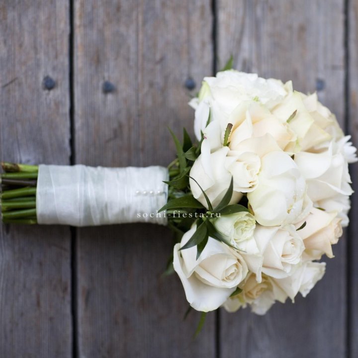 Свадебный букет №2 в Санкт-Петербурге